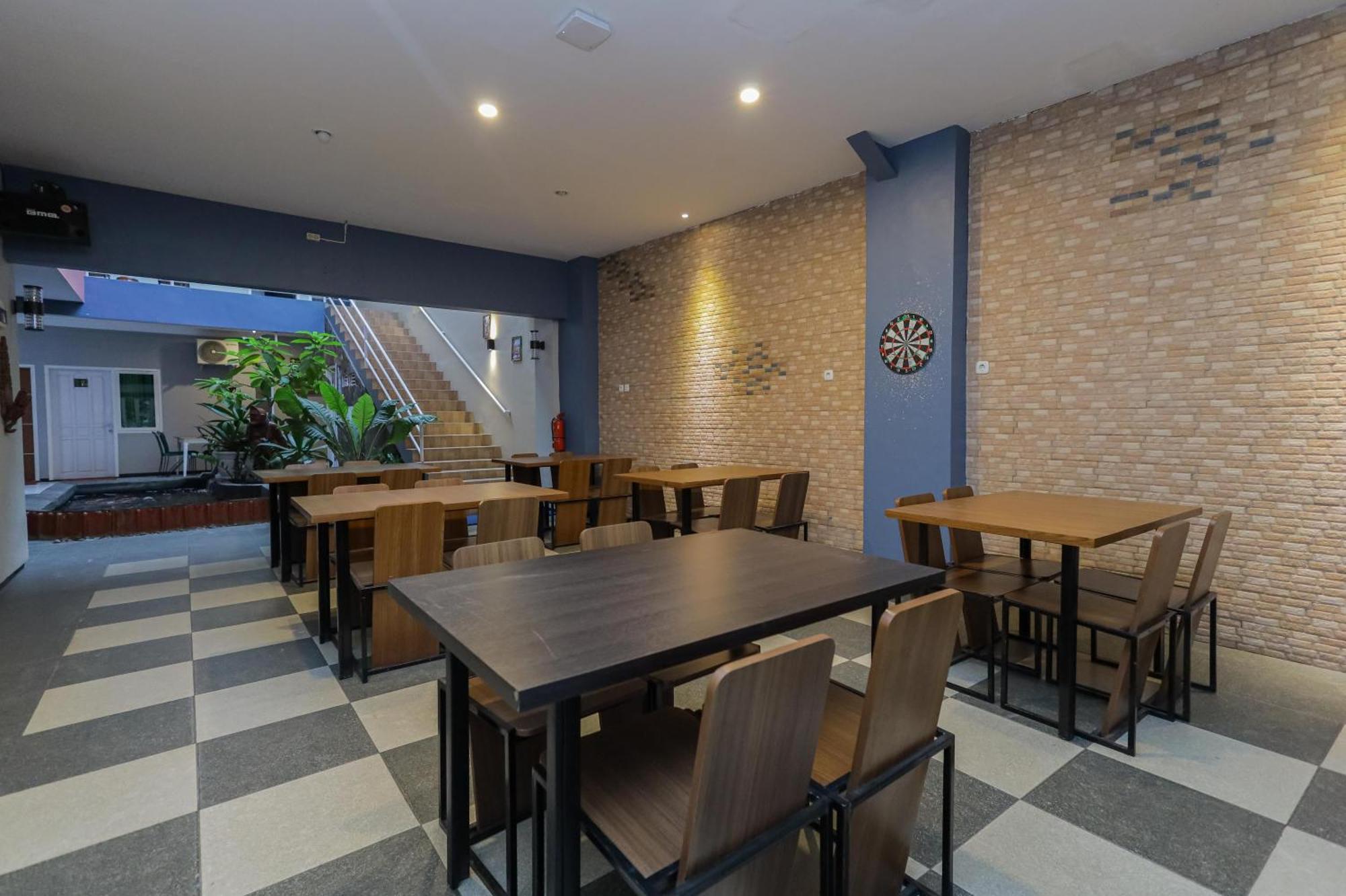 Reddoorz Plus At Swun Stay Raya Langsep Malang Exteriér fotografie
