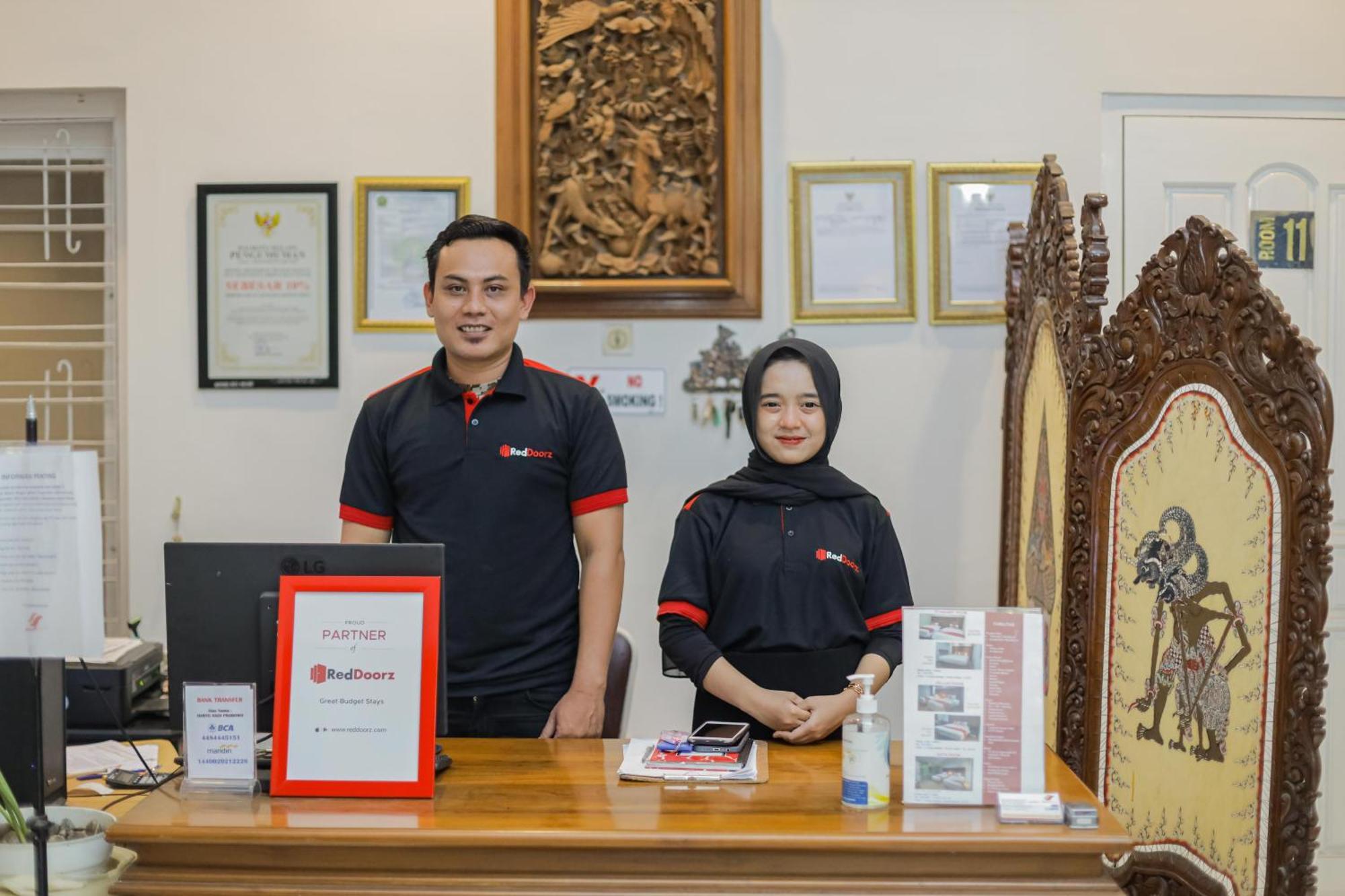 Reddoorz Plus At Swun Stay Raya Langsep Malang Exteriér fotografie