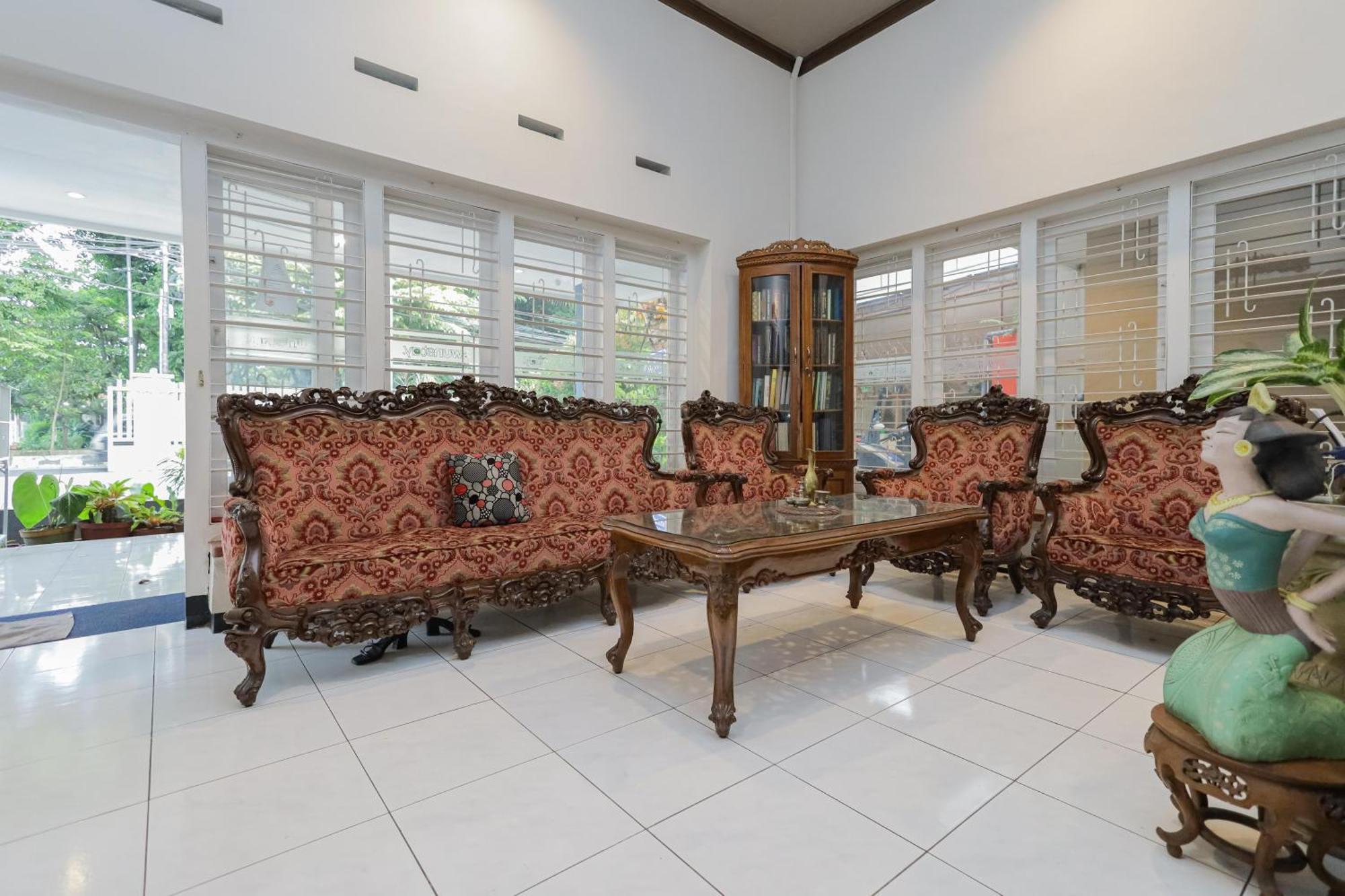 Reddoorz Plus At Swun Stay Raya Langsep Malang Exteriér fotografie