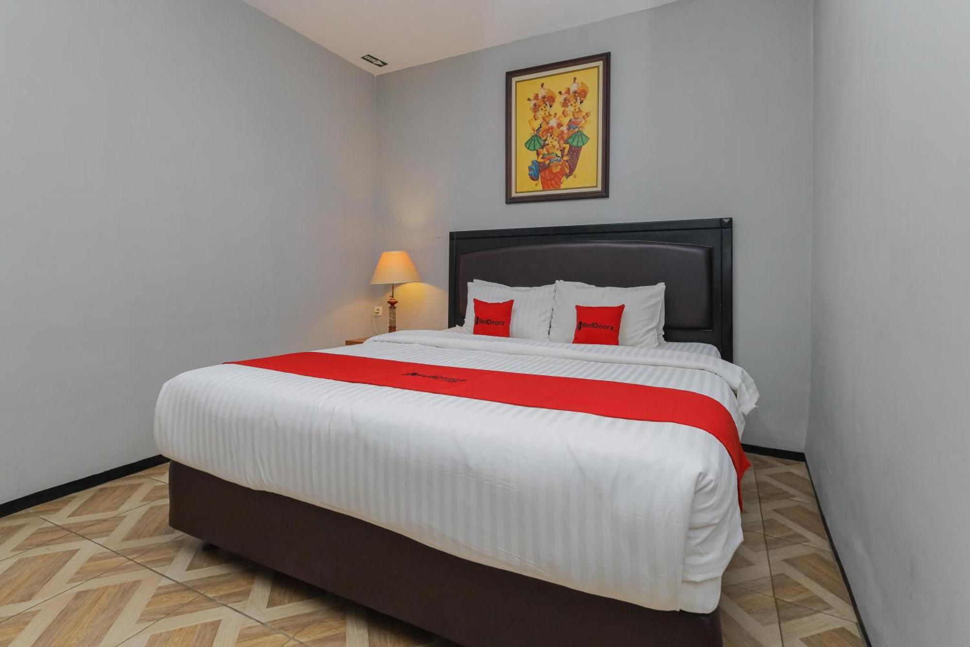 Reddoorz Plus At Swun Stay Raya Langsep Malang Exteriér fotografie