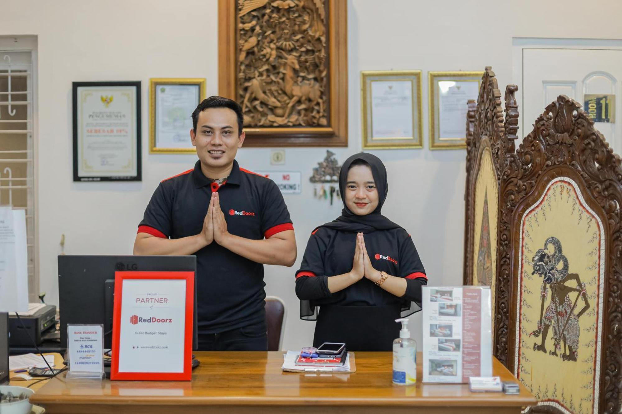 Reddoorz Plus At Swun Stay Raya Langsep Malang Exteriér fotografie
